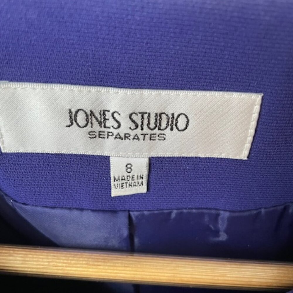 Jones Studio 2 piece purple suit size 8 - Picture 3 of 8